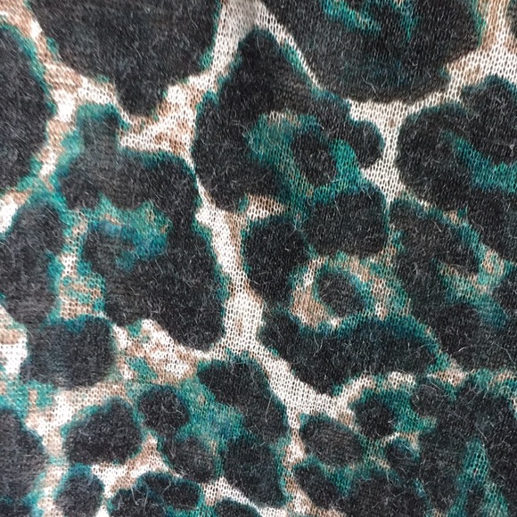 Shirt - Picture 2 of 3